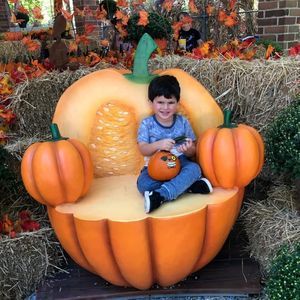 Meet your Posher, Angeline